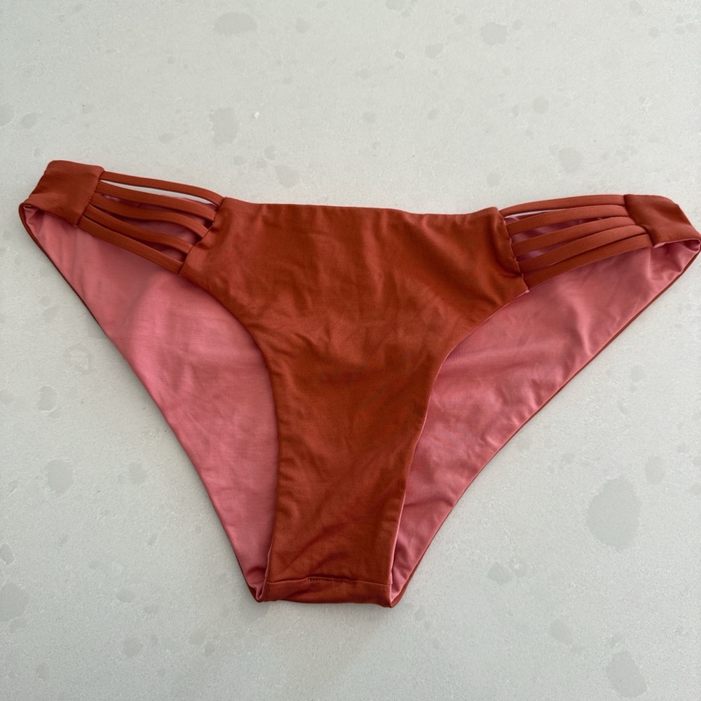 Women's Rust Patagonia reversible Bikini Bottom
